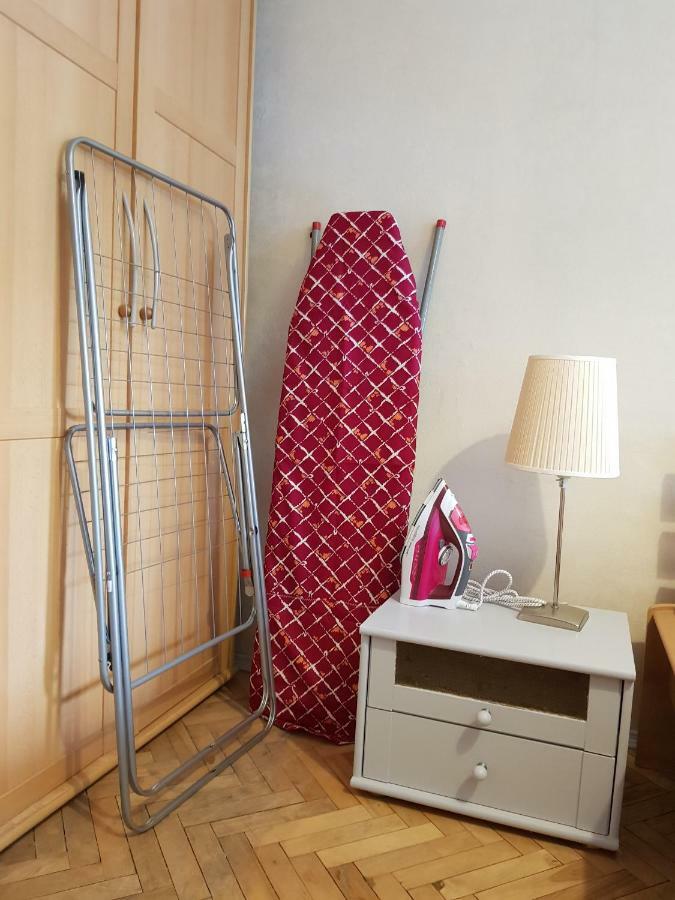Sunflower Apartment Near Kiev Airport & Railway Station & Center City! エクステリア 写真